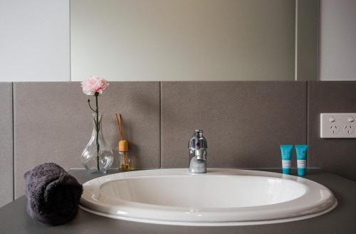 Apartment image 10