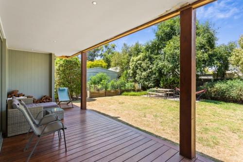 5BR Modern Beach House Oasis - image 5