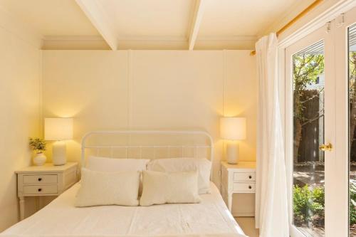 Kilara Cottage 3-Bed 2-Bath - image 2
