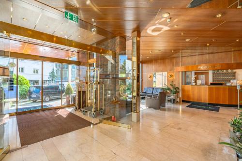 Parkhotel Crombach - image 8
