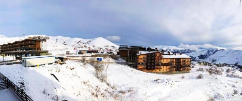 Super Bright & Stylish Apartment In Gudauri - by Wehost, Goudaouri (photo 8)