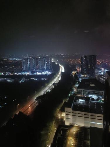 Sky Loft 4 Guests Balcony Nflix Disney B30A Sky Loft 4 Guests Balcony Nflix Disney B30A