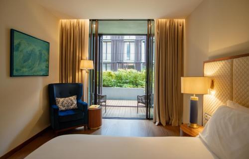 Curio Collection by Hilton Boeira Garden Hotel Porto Portug - image 8