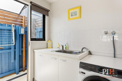 Apartment image 10