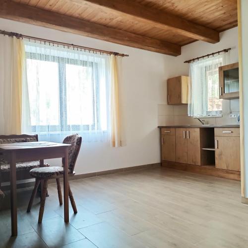 . Apartmán Karhule (pod Blaníkem)