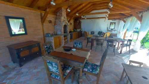 ระเบียง/ชานเรือน, Annushka Apartman in ซารุด