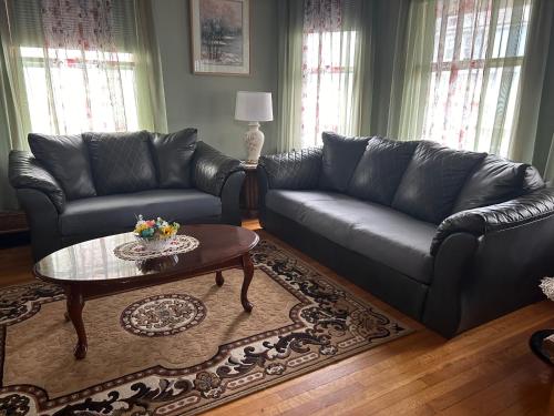 A Sweetheart Home in Schenectady, USA