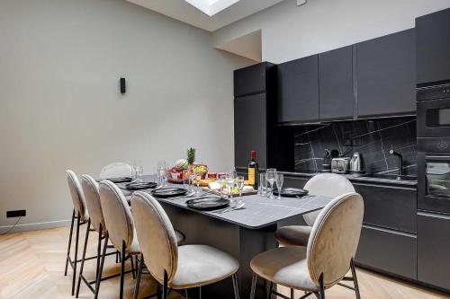 Elegant apartment with AC - 3BR/10P- Le Marais - image 2