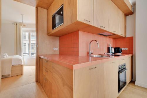 Magnificent flat - near Bourse and Palais Royal - image 9