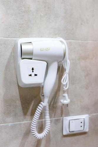 Pyramids Sunshine View