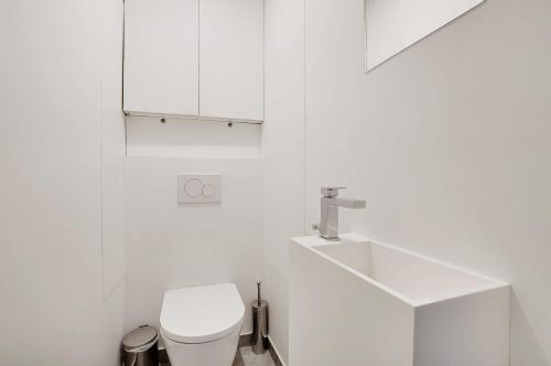 Passy / Eiffel Tower - Amazing 2BR with garden - image 6
