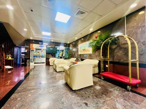 Sky Hotel Apartments - Lobby