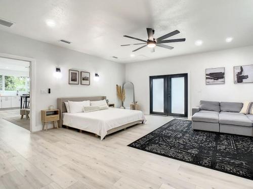Cozy Getaway Home - near Siesta Key Beach in Sarasota (FL)