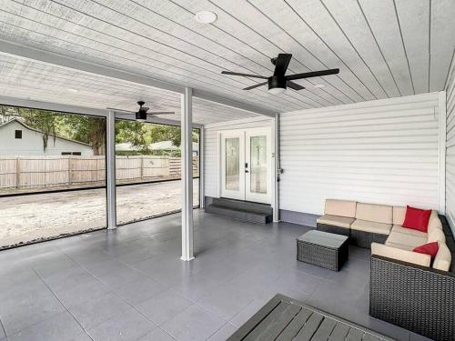 Cozy Getaway Home - near Siesta Key Beach in Sarasota (FL)