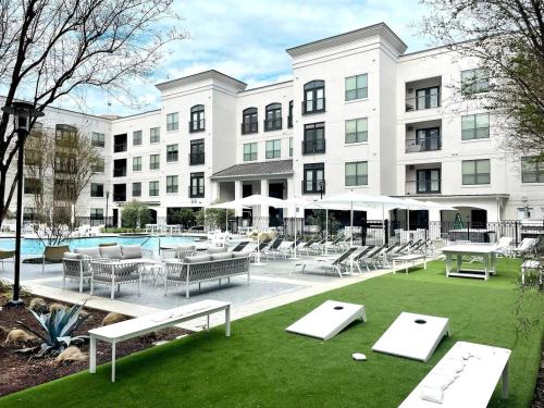 UBP-Brand new luxury apartment home near Buffalo Bayou Park
