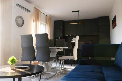 Villa Green Escape in Dugobabe