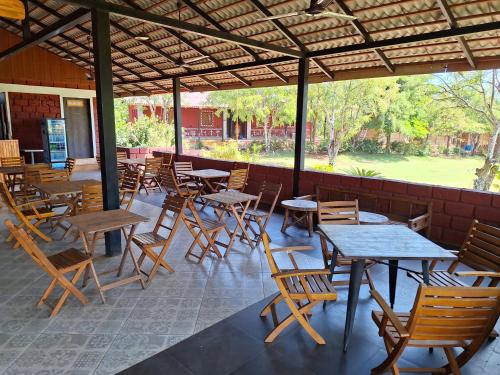 Restorāns, Rockhill Adventures and Resorts in Kolad