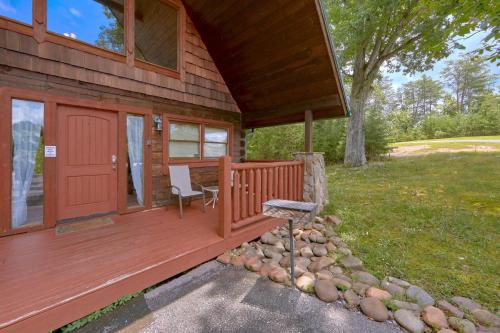 Hidden Romance #1404 by Aunt Bug's Cabin Rentals - image 6