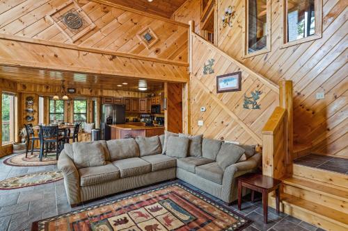 Mountain Music #339 in Sevierville, USA