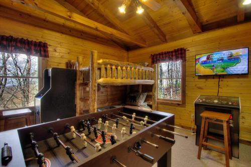 Almost Heaven #205 by Aunt Bug's Cabin Rentals - image 14