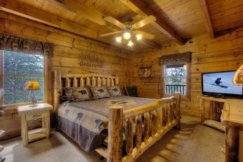Almost Heaven #205 by Aunt Bug's Cabin Rentals - image 11