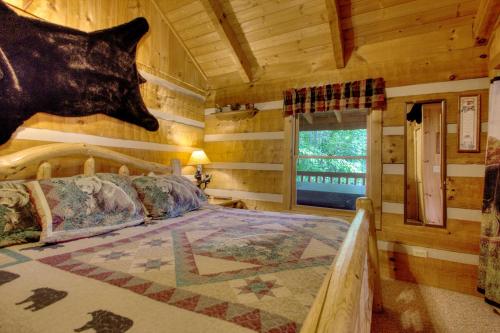Apple Bear View #116 by Aunt Bug's Cabin Rentals - image 6