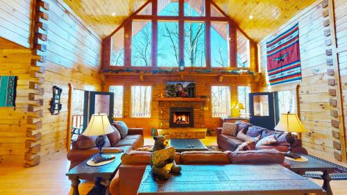 Arrowhead Lodge #568 in Gatlinburg, USA