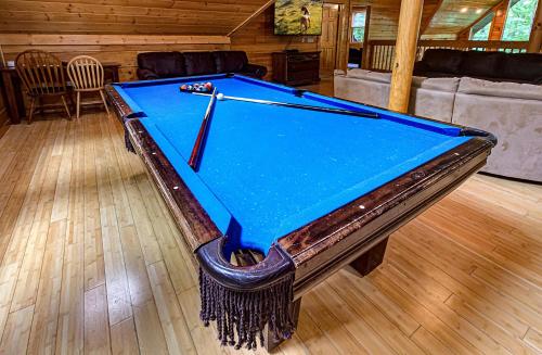 Arrowhead Lodge #568 in Gatlinburg, USA