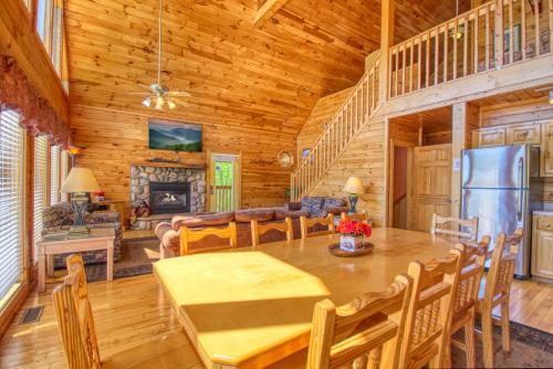 Awesome Views #701 by Aunt Bug's Cabin Rentals - image 11