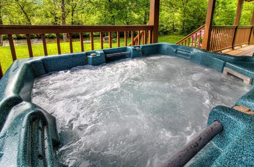Brookside Retreat #3584 in Cosby, USA