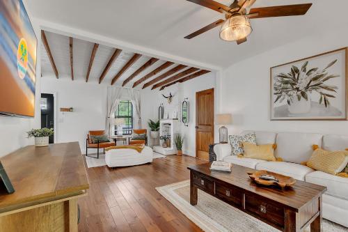 Cozy Cottage close to Brickell 2400 in Miami, USA