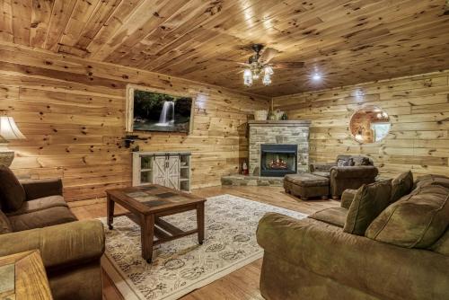 Camelot – Pigeon Forge, TN