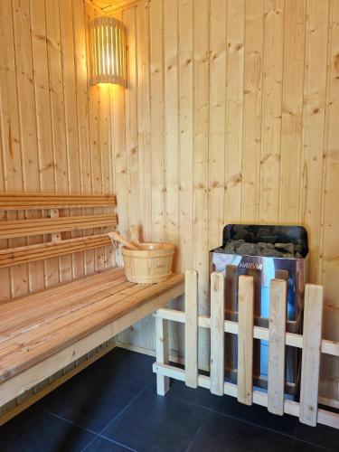 Sauna, Relax Srub Kunějov (Relax Srub Kunejov) in Horni Pena