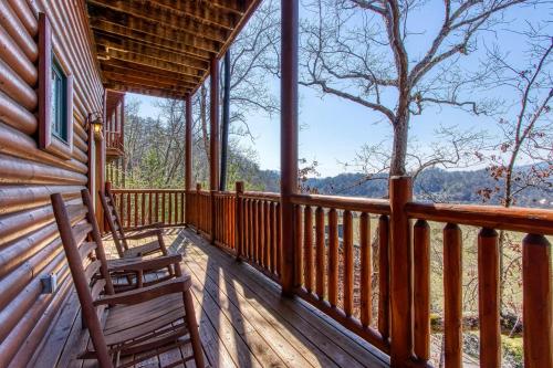 Dream Come True #555 by Aunt Bug's Cabin Rentals - image 13