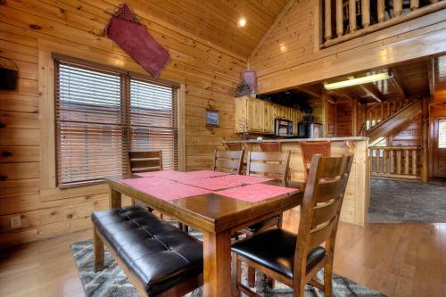 Lasting Impressions #240 by Aunt Bug's Cabin Rentals - image 6