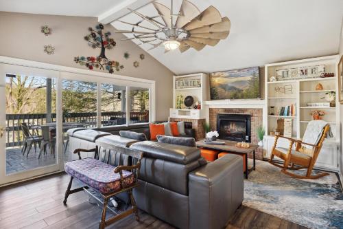 Gatlinburg - Barbara'S Song #4125 by Aunt Bug's Cabin Rentals - image 6