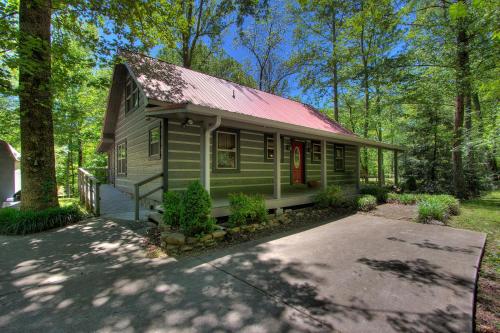 Living Waters #376 by Aunt Bug's Cabin Rentals - image 11