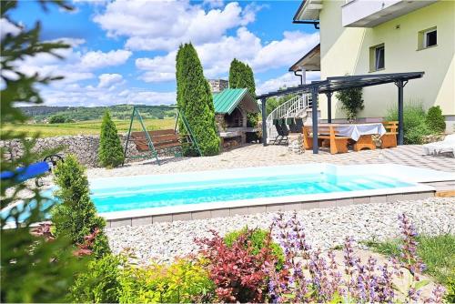 Seadmed, Ferienwohnung Luna mit Pool in Brinje