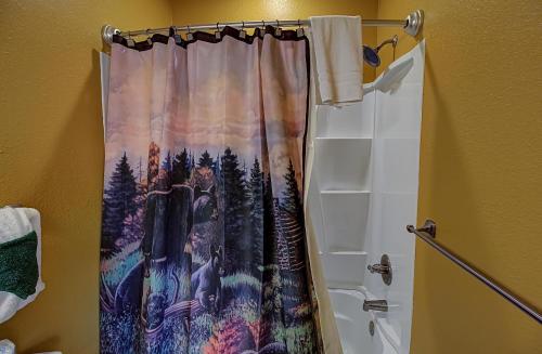 Majestic View Lodge #426 by Aunt Bug's Cabin Rentals - image 6