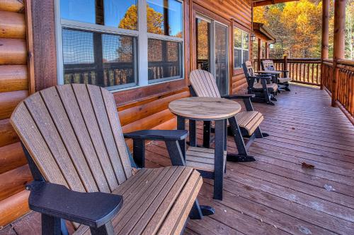 Majestic View Lodge #426 by Aunt Bug's Cabin Rentals - image 13