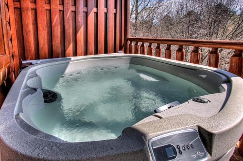 Moonlight Ridge #2632 in Sevierville, USA