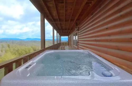 ROCKY TOP VIEWS #668 in Sevierville, USA
