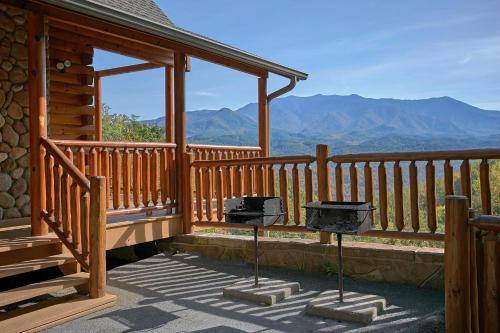 Splash Mansion #500 by Aunt Bug's Cabin Rentals - image 6
