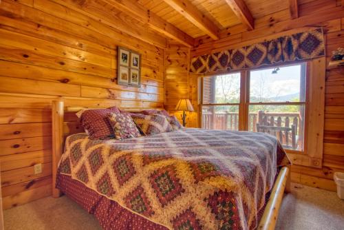 Starry Nights #222 by Aunt Bug's Cabin Rentals - image 7