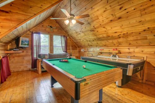 Wow !! What A Cabin #255 by Aunt Bug's Cabin Rentals - image 7