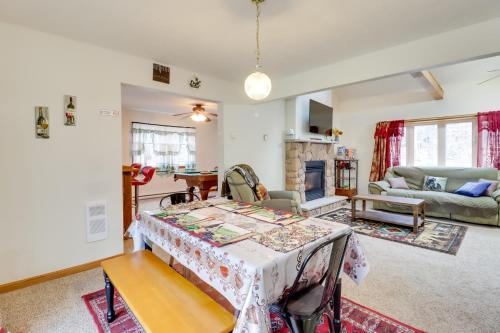 Pet-Friendly Pocono Lake Oasis with Hot Tub! in Pocono Lake, USA