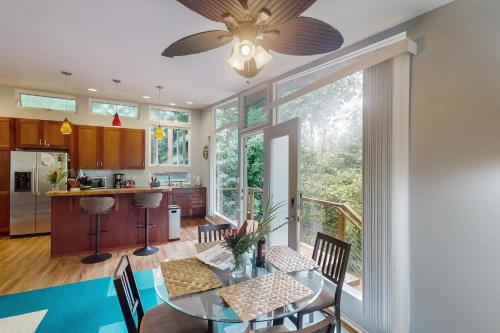 Tranquil Island Escape Tranquil Island Escape