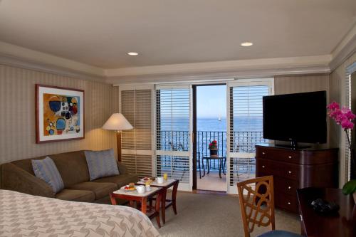 Oceanfront Room with Balcony