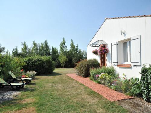 Gîte familial avec jardin privé et barbecue près de La Barre-de-Monts - FR-1-426-104 (Gite familial avec jardin prive et barbecue pres de La Barre-de-Monts - FR-1-426-104) in La Barre-de-Monts