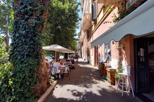 로마 dolce casa colosseo 1 - 2 3성급 게스트하우스 수영장